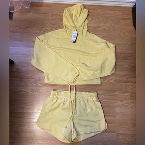 Shorts and sweater BUFFALO set